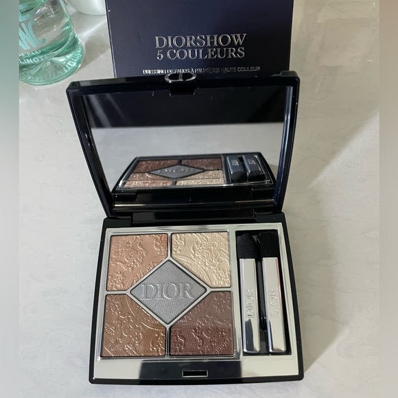 Dior Limited Edition Eyeshadow Pallete - Picture 1 of 10